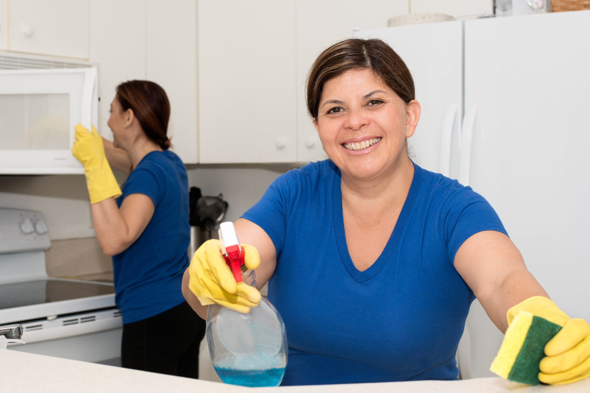 Cleaner tech Bellezas Home Services 3 Belleza's Home Services professional cleaning technician